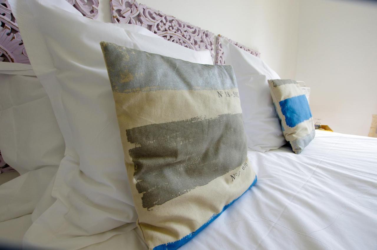 Logis Saint Leonard Bed & Breakfast Dompierre-sur-Mer Eksteriør bilde