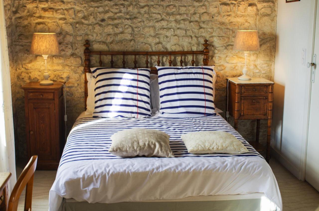 Logis Saint Leonard Bed & Breakfast Dompierre-sur-Mer Eksteriør bilde