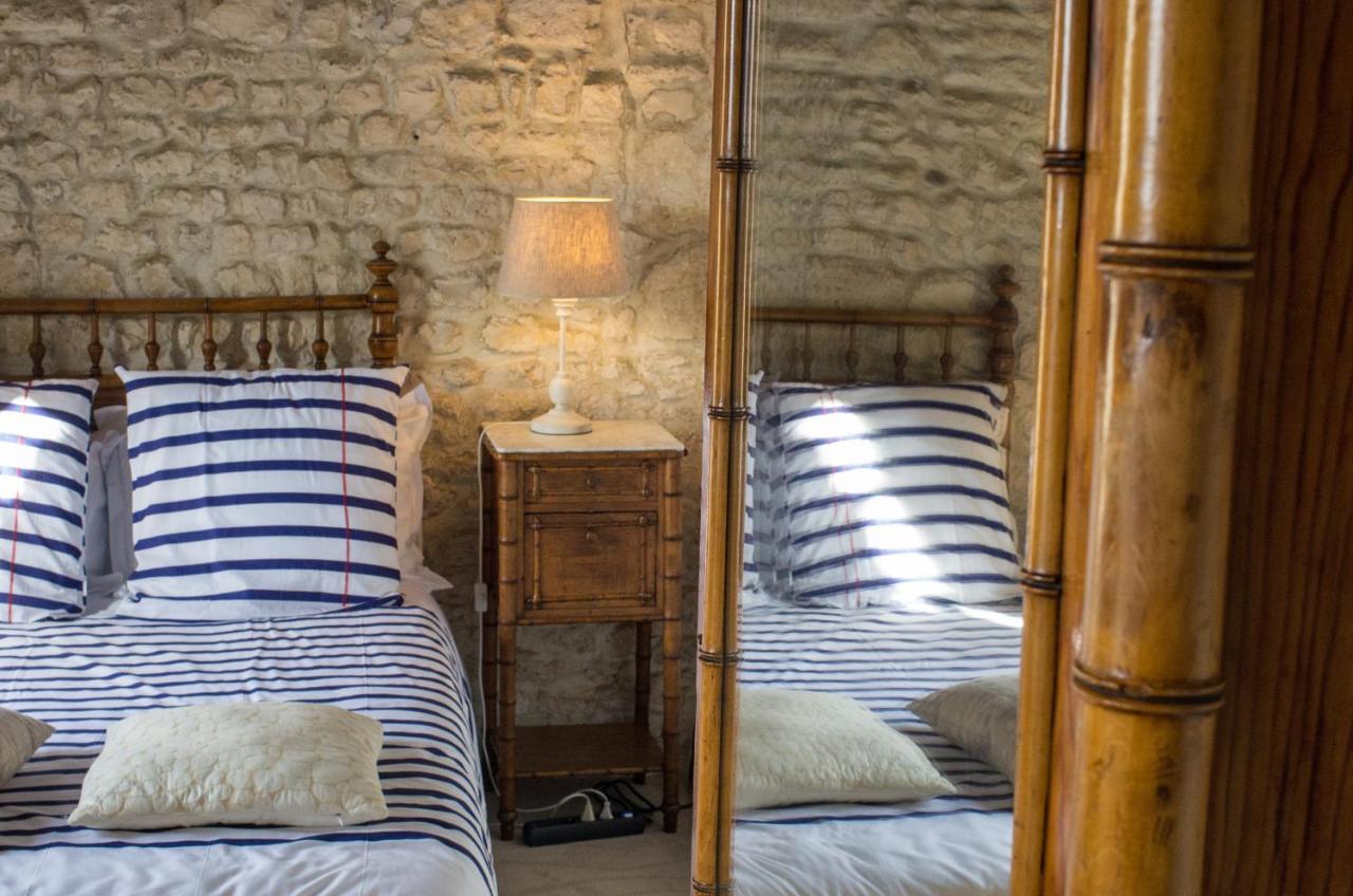 Logis Saint Leonard Bed & Breakfast Dompierre-sur-Mer Eksteriør bilde