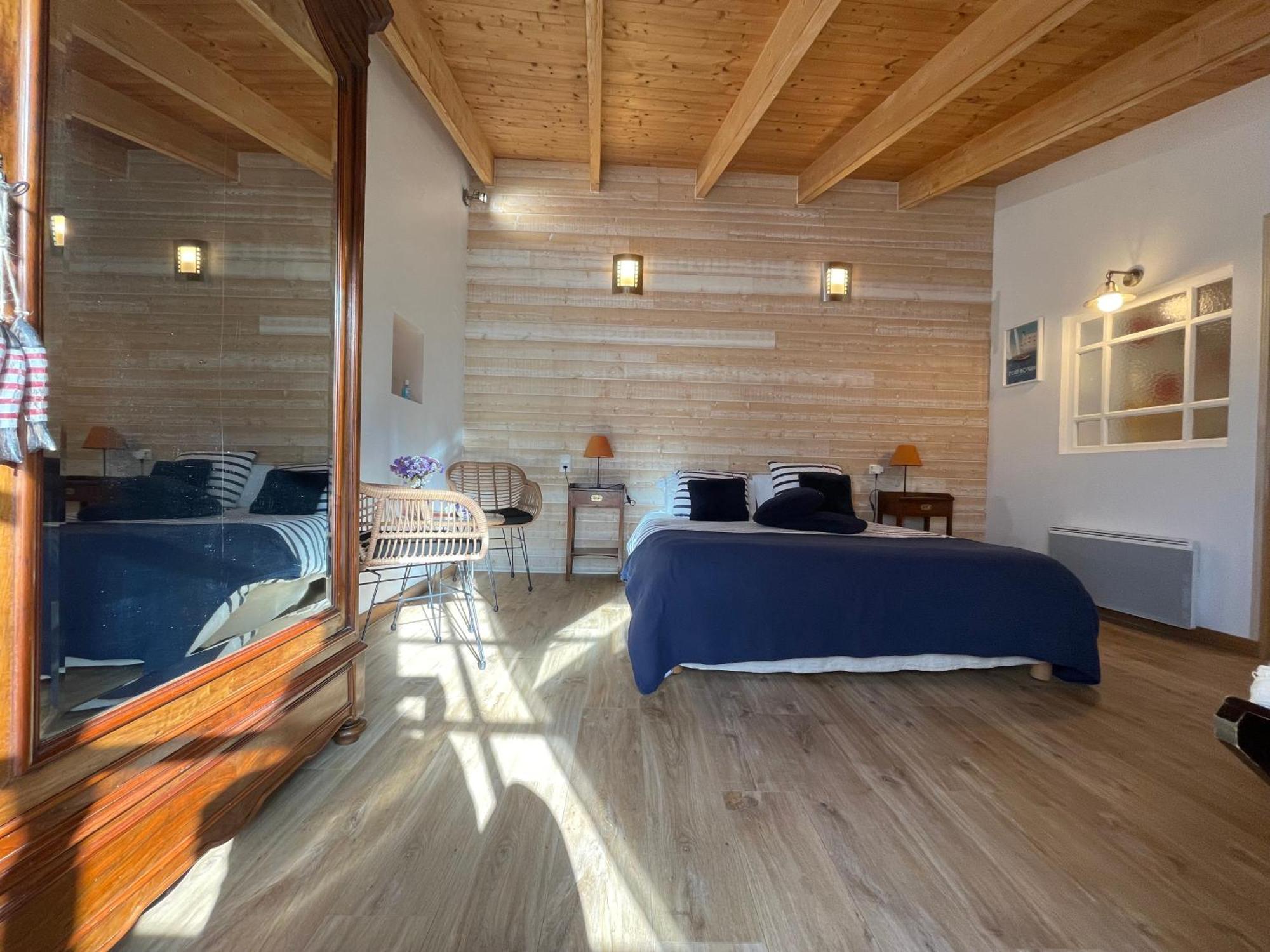 Logis Saint Leonard Bed & Breakfast Dompierre-sur-Mer Eksteriør bilde
