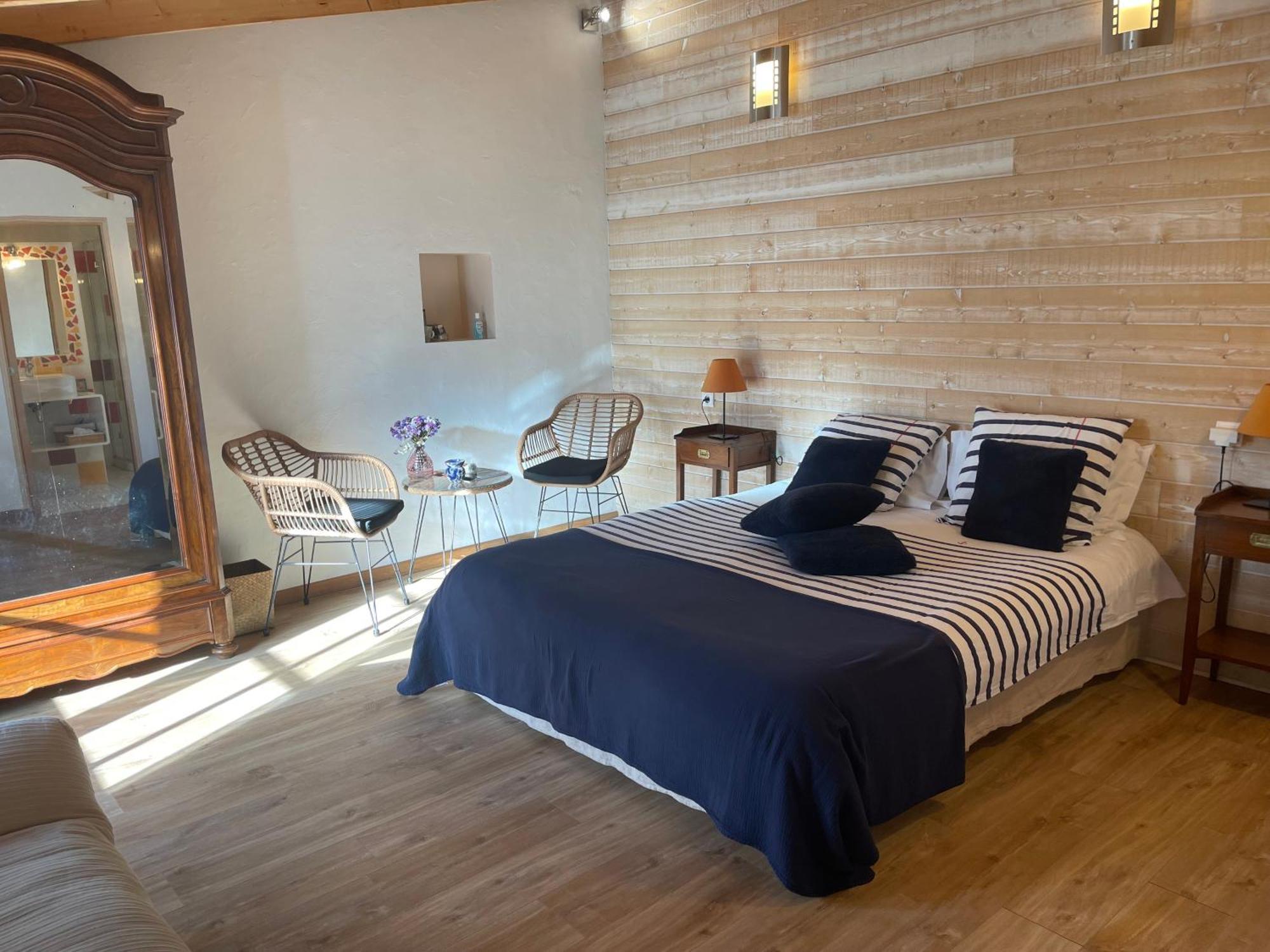 Logis Saint Leonard Bed & Breakfast Dompierre-sur-Mer Eksteriør bilde